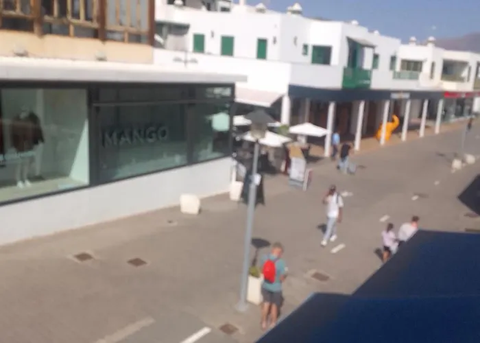 Apartment Sounds Of The Sea *