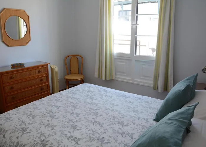 Apartment Sounds Of The Sea *